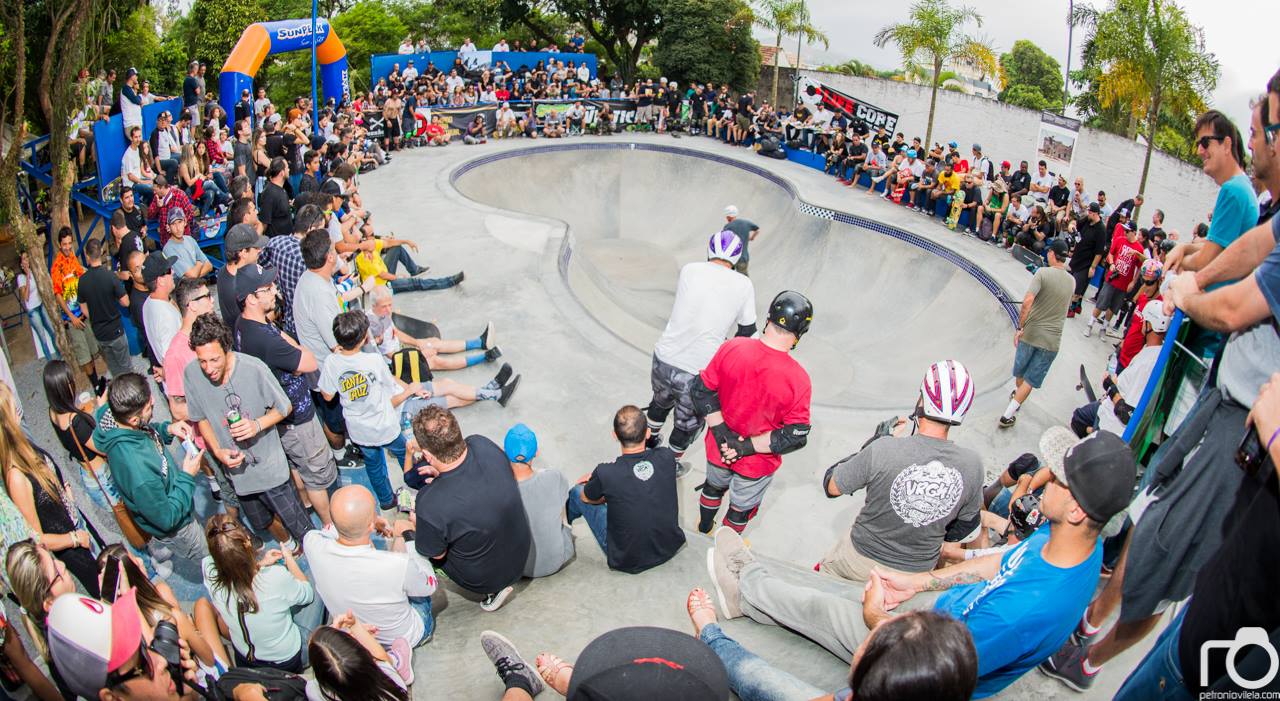 O salto do skate no STU de 'carrinho feio' para estrela de marketing